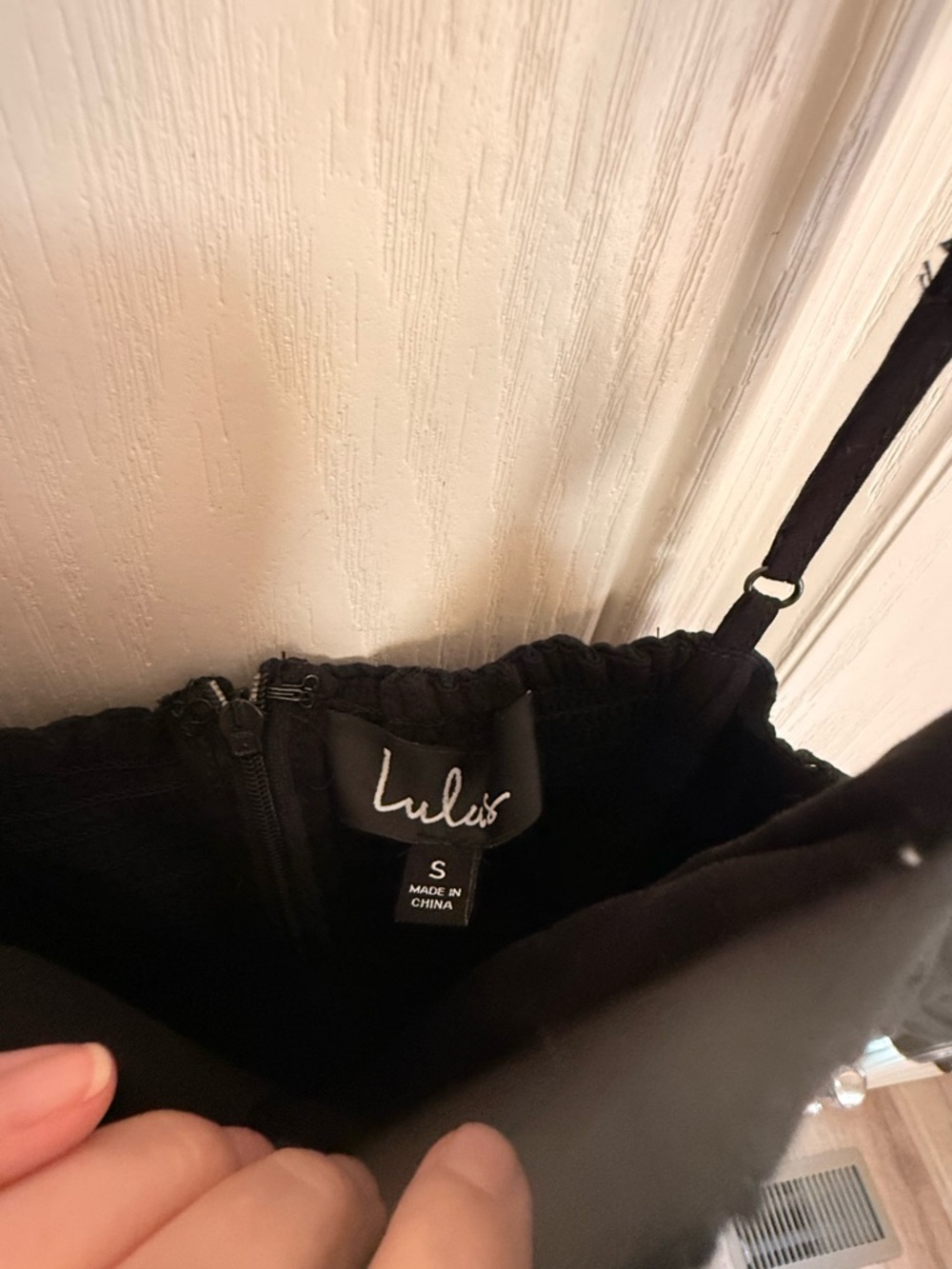 Lulu's Black Ruffle-Strap Maxi Dress - Picture 4 of 6